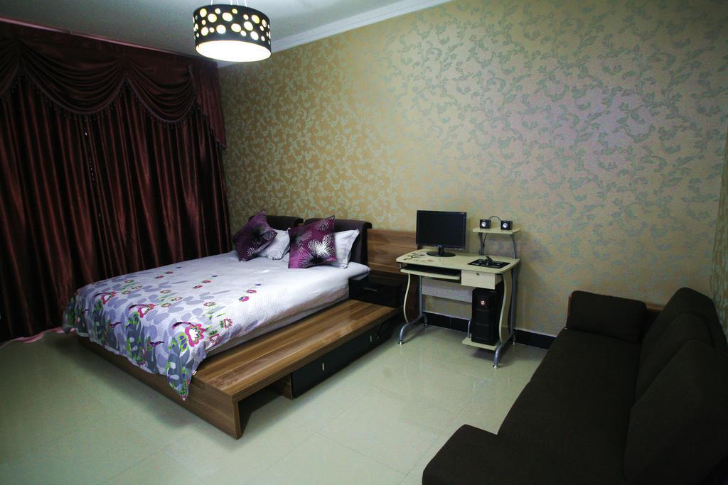 Xiao Lan Ren Exquisite Hostel Fenghuang Oda fotoğraf