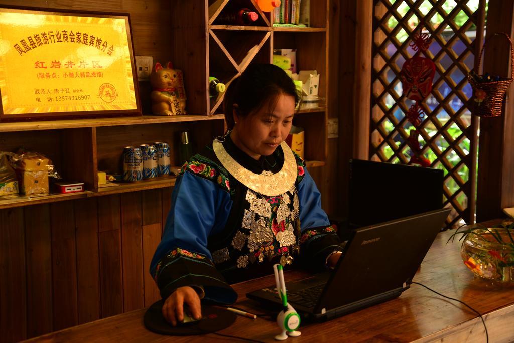Xiao Lan Ren Exquisite Hostel Fenghuang Dış mekan fotoğraf