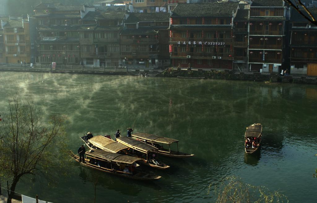 Xiao Lan Ren Exquisite Hostel Fenghuang Dış mekan fotoğraf